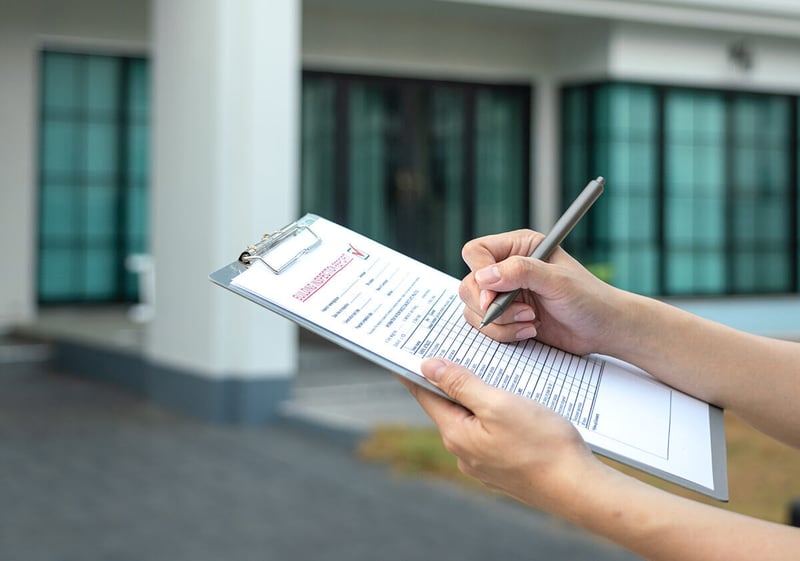 rapport-immeuble-liste-batiment-stylo